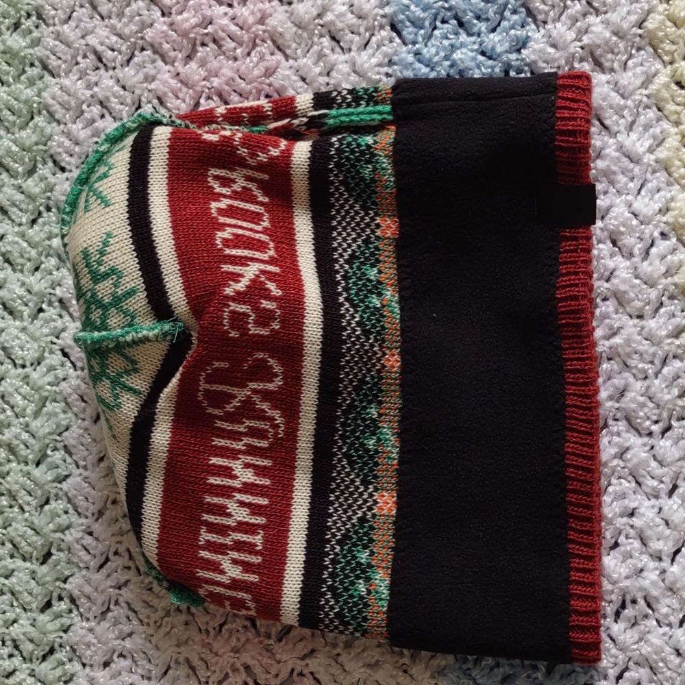 Brooks Heritage Run Merry Pom Beanie OSFA - Picture 10 of 11